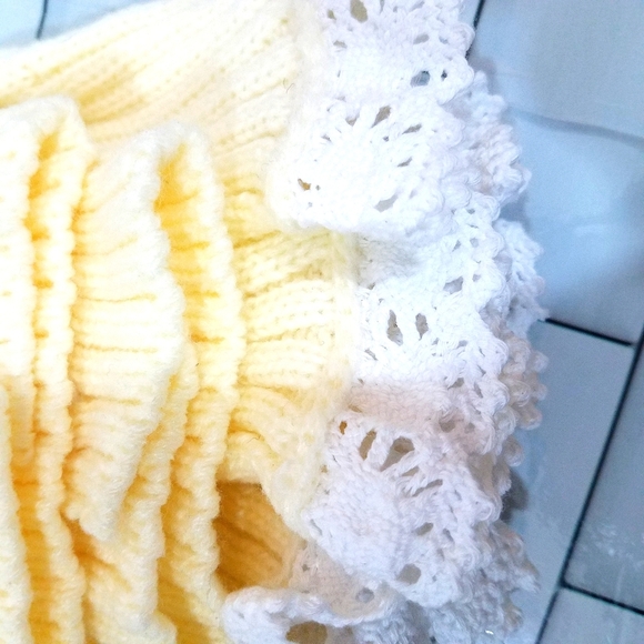 Cream and White Leg Warmers with Buttons New - Picture 5 of 5